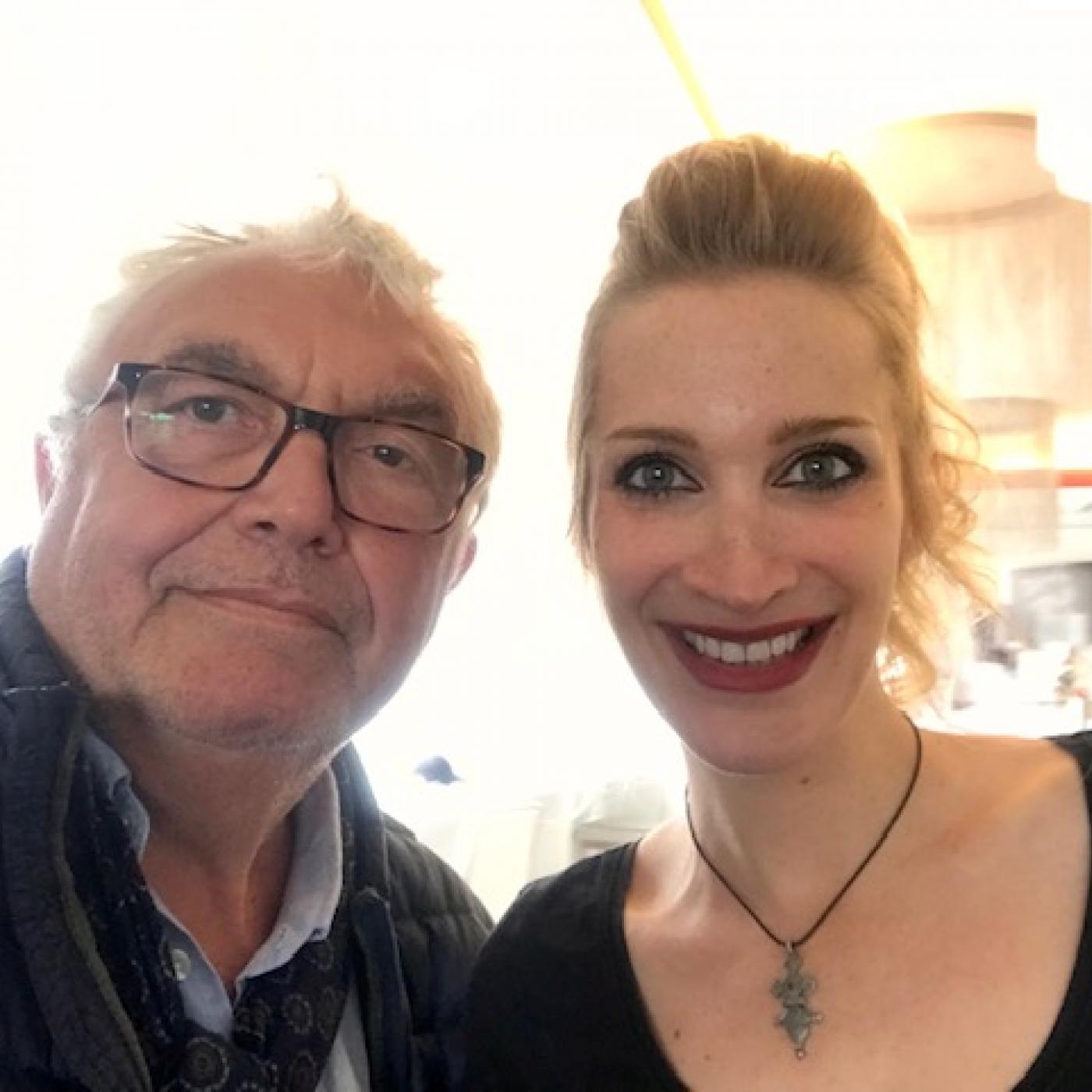 Benedicte Philippon, une artiste qui ne manque pas de piquant… episode artwork